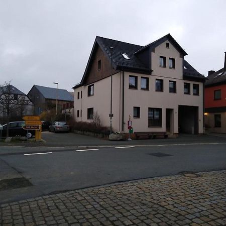 Ferienwohnung Am Marktplatz Sparneck Zewnętrze zdjęcie
